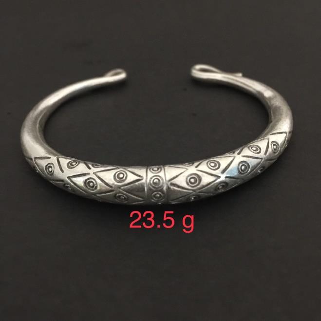 Thai Karen Hill Tribe Silver Bangle 20BG009