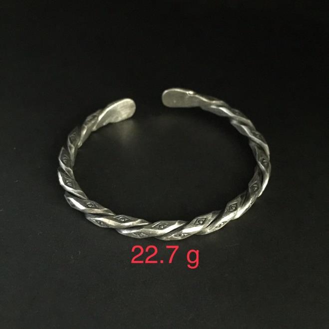 Thai Karen Hill Tribe Silver Bangle 20BG076
