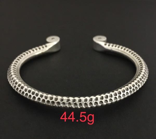 Thai Karen Hill Tribe Silver Bangle 20BG117