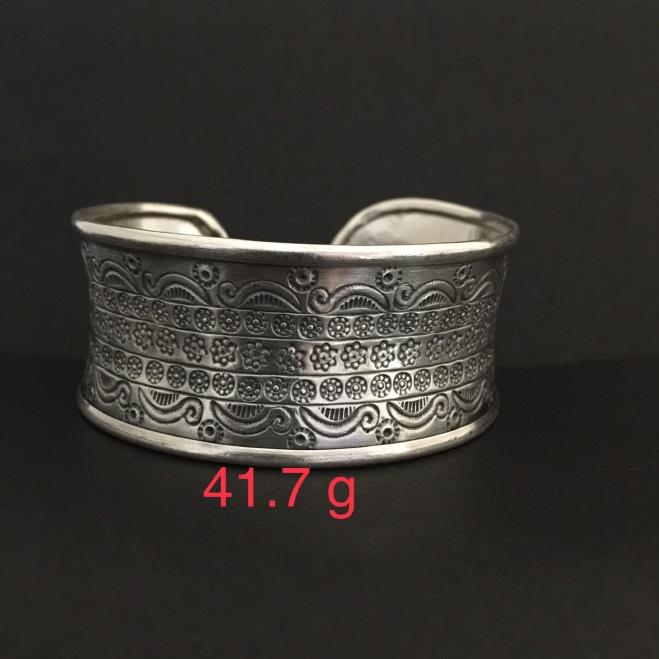 Thai Karen Hill Tribe Silver Bangle 20BG178