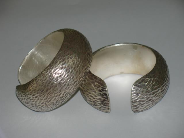 Thai Karen Hill Tribe Silver Bangle Hammered Bangle BG003 