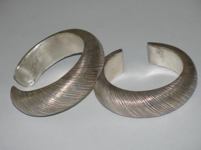Thai Karen Hill Tribe Silver Bangle Engraved Bangle BG007 