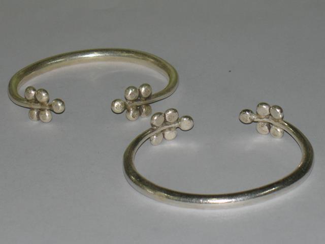 Thai Karen Hill Tribe Silver Bangle Plain Bangle BG087 