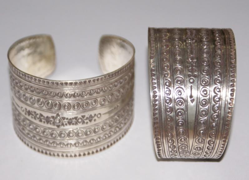 Thai Karen Hill Tribe Silver Bangle BG137