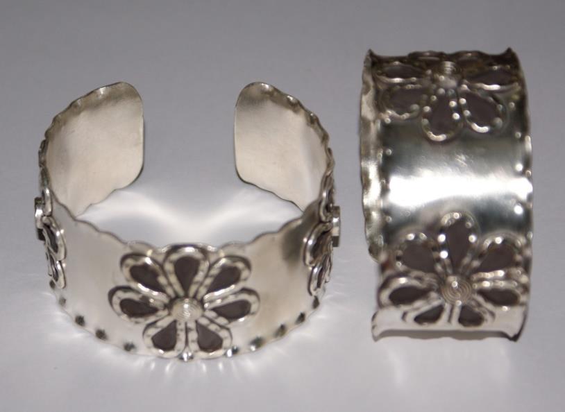 Thai Karen Hill Tribe Silver Bangle BG141