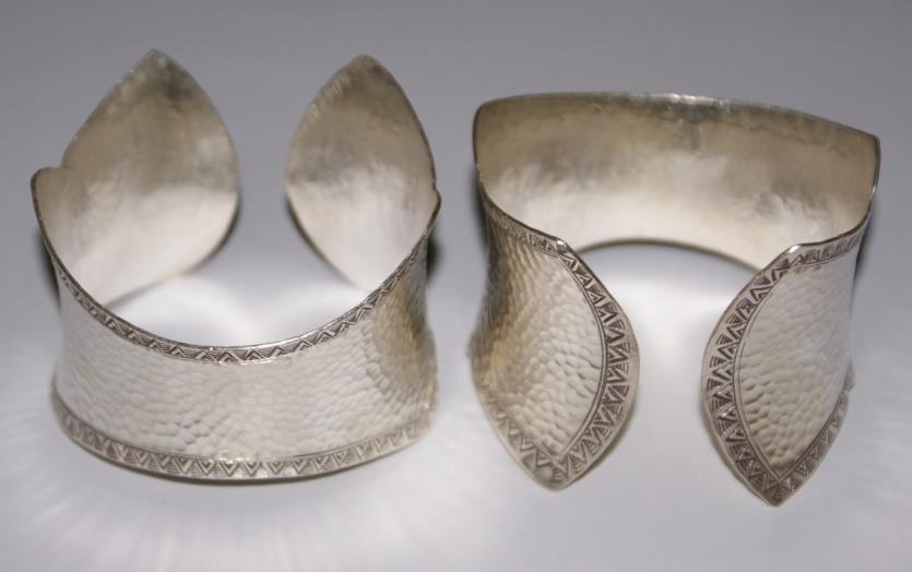 Thai Karen Hill Tribe Silver Bangle BG144