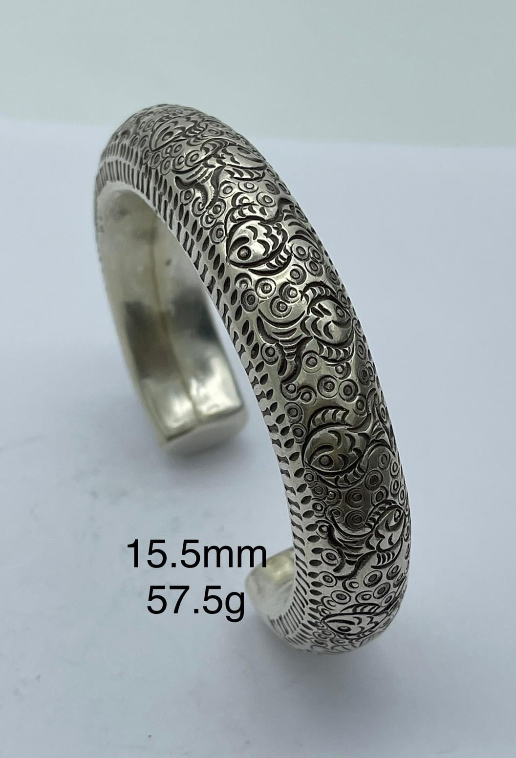 Thai Karen Hill Tribe Silver Bangle BG211TKSH141