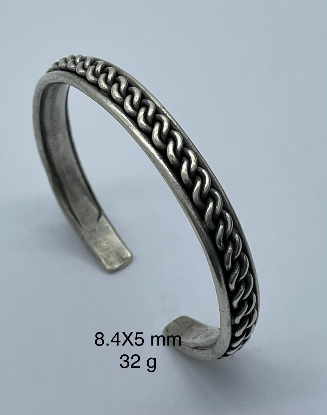Thai Karen Hill Tribe Silver Bangle BG211TKSH83