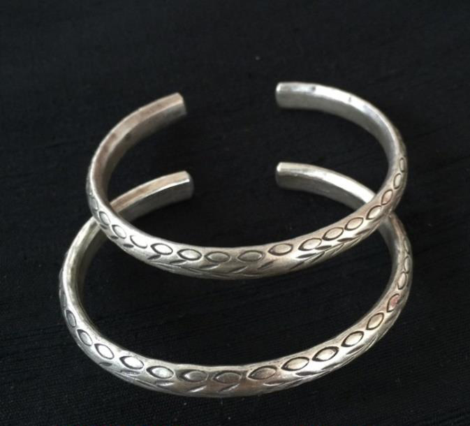 Thai Karen Hill Tribe Silver Bangle BG220