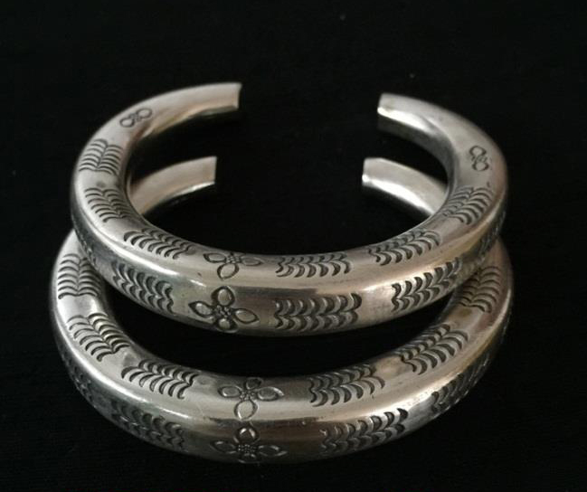 Thai Karen Hill Tribe Silver Bangle BG270