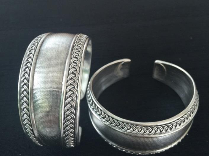 Thai Karen Hill Tribe Silver Bangle BG314