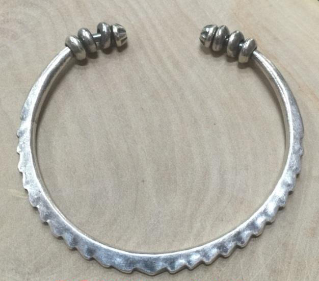 Thai Karen Hill Tribe Silver Bangle BG384