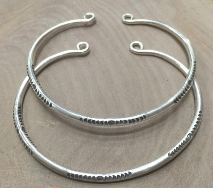 Thai Karen Hill Tribe Silver Bangle BG397