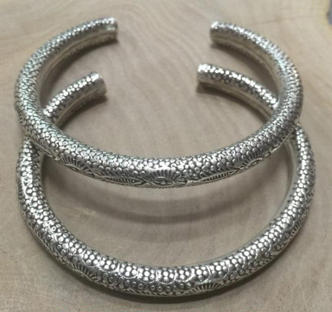 Thai Karen Hill Tribe Silver Bangle BG409