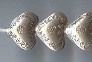 Thai Karen Hill Tribe Silver Beads Daisy Printed Heart Beads BL194 (2 Beads)