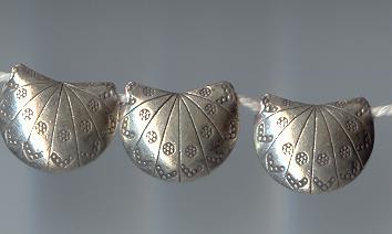 Thai Karen Hill Tribe Silver Beads Dot & Line Printed Fan Beads BL203 (2 Beads)