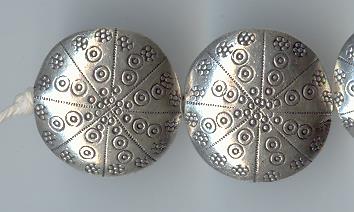 THAI KAREN HILL TRIBE SILVER BEADS IMPRINT BUTTON BEADS BL209 (2 BEADS)
