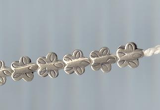 Thai Karen Hill Tribe Silver Beads Print Vinca Flower Beads BL303 (5 Beads)