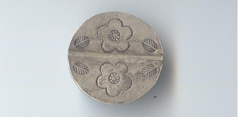 Thai Karen Hill Tribe Silver Beads Flower Printed With Hole Heart Bead BL351 (2 Beads)
