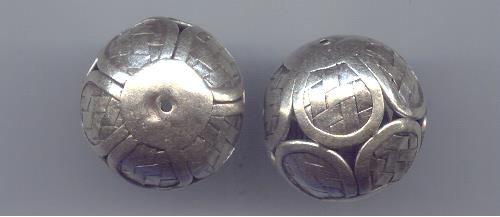 Thai Karen Hill Tribe Silver Beads  BL357 (2 Beads)
