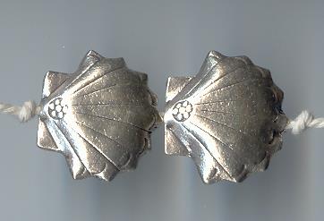 Thai Karen Hill Tribe Silver Beads Sea Shell Beads BL554 (2 Beads)