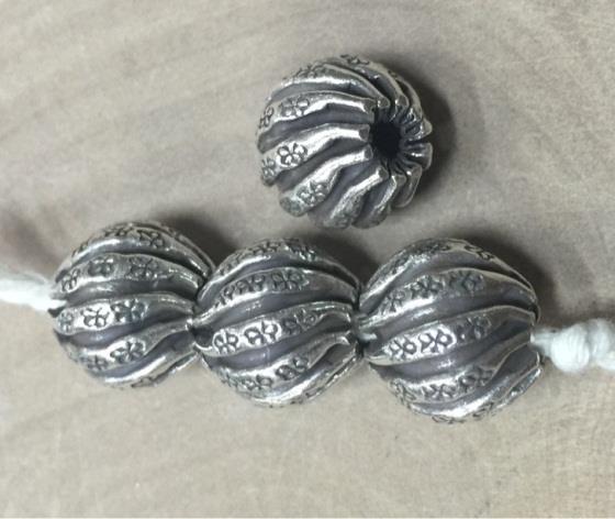 Thai Karen Hill Tribe Silver Beads BL985 (5 Beads)