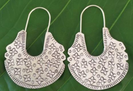 THAI KAREN HILL TRIBE SILVER EARRING ER328 