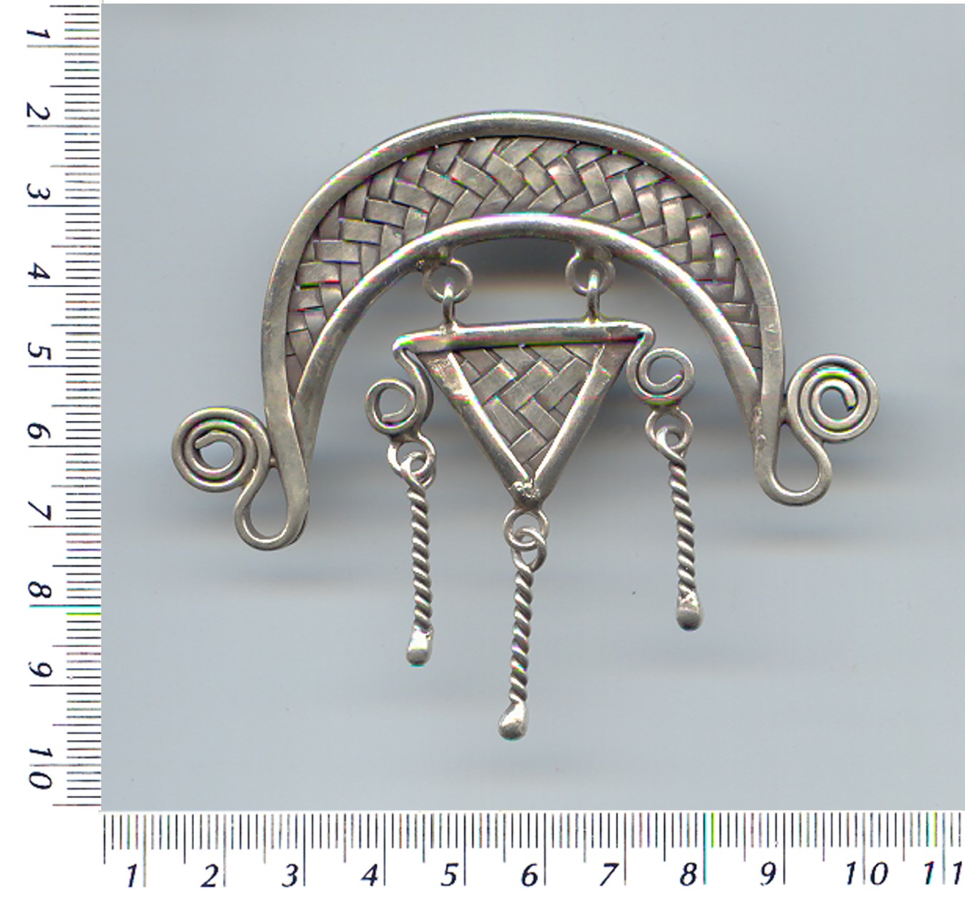 Thai Karen Hill Tribe Silver Woven Hanging Triangle Pendant NL070