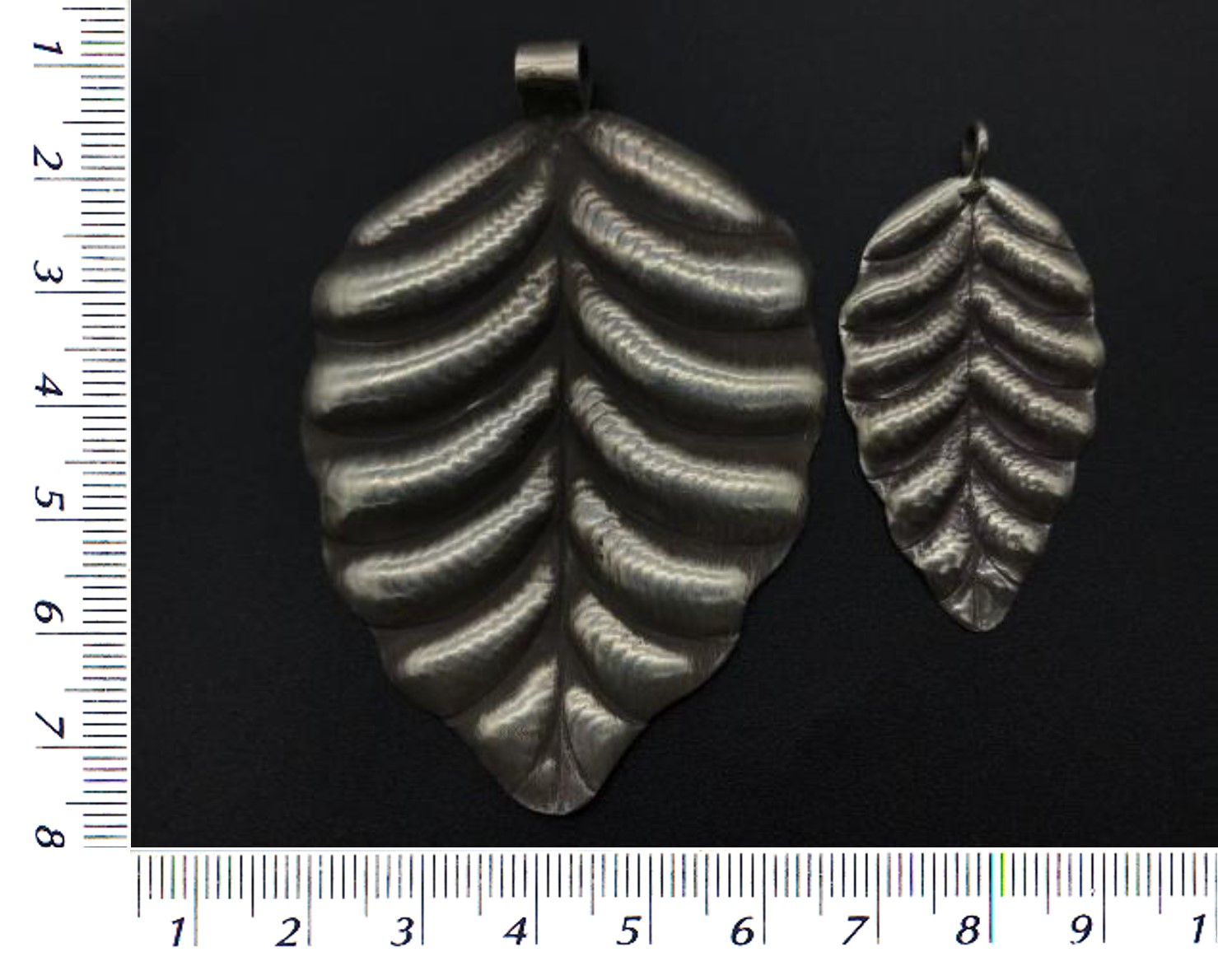 Thai Karen Hill Tribe Silver Pendants BIG 20PD049
