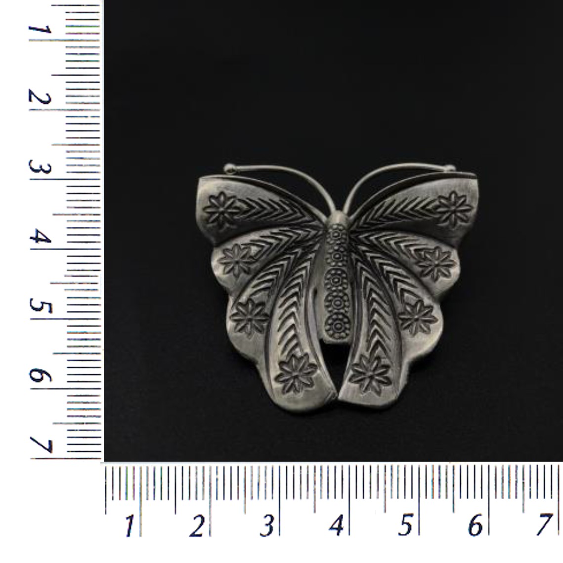 Thai Karen Hill Tribe Silver Pendants 20PD060