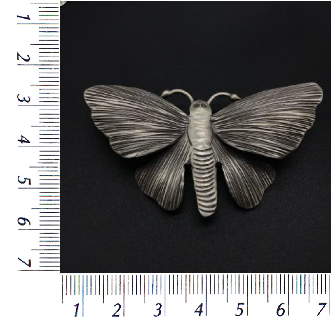 Thai Karen Hill Tribe Silver Pendants 20PD061