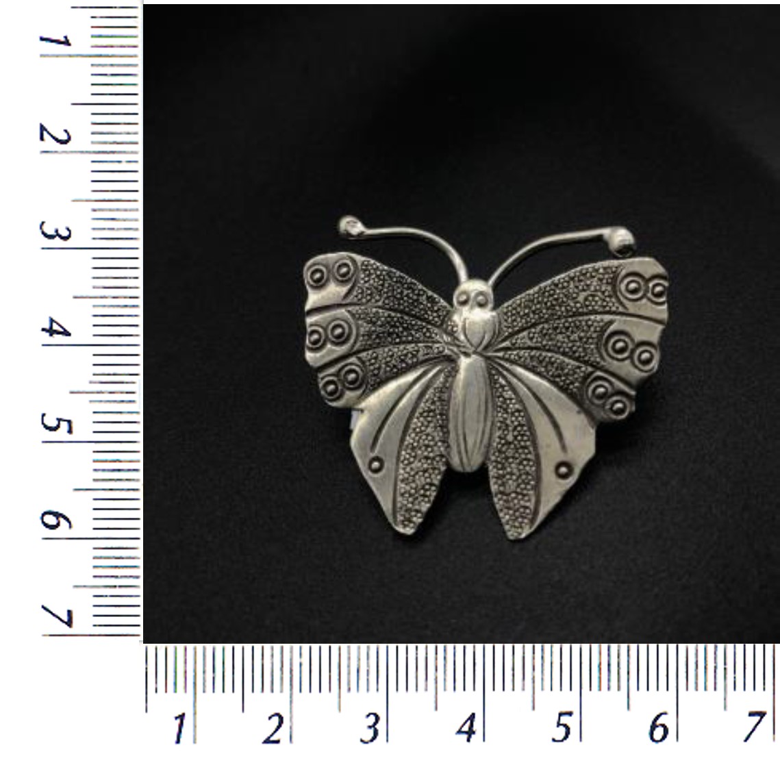 Thai Karen Hill Tribe Silver Pendants 20PD062
