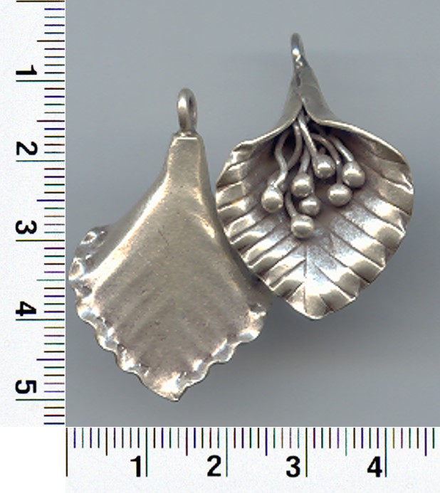 Thai Karen Hill Tribe Silver Pendants Lovely Flower Leaf Pendant NM039 