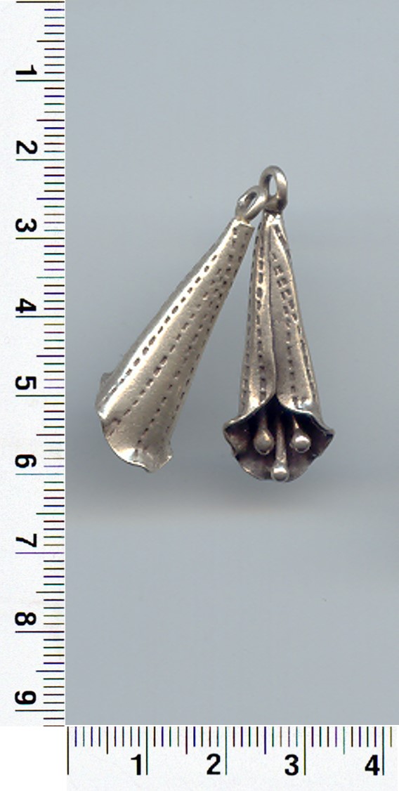 Thai Karen Hill Tribe Silver Pendants Bud Flower Leaf Pendant NM047 