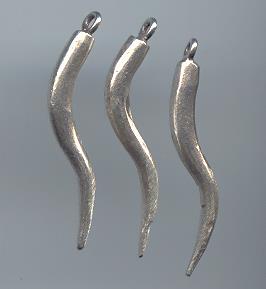 Thai Karen Hill Tribe Silver Pendants Ivory Chili Pendant NM165 