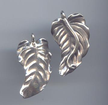 Thai Karen Hill Tribe Silver Pendants NM241 