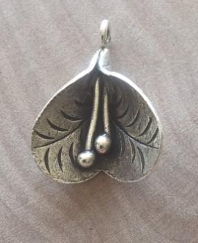 Thai Karen Hill Tribe Silver Pendants NM311 