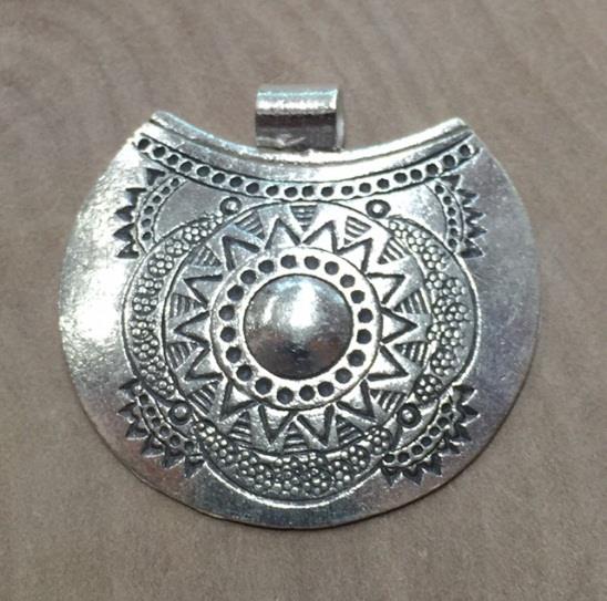 Thai Karen Hill Tribe Silver Pendants NM418 