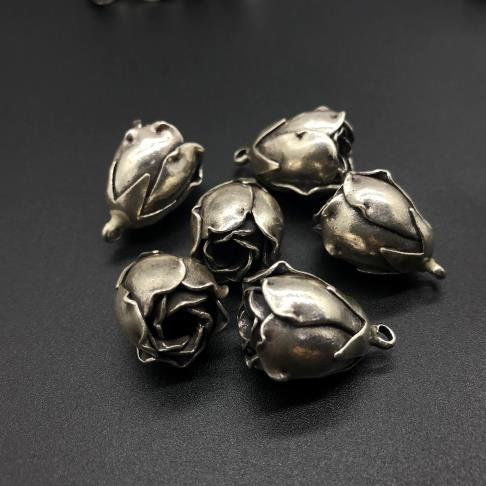 Thai Karen Hill Tribe Silver Pendants 20PD323 (2 Beads)