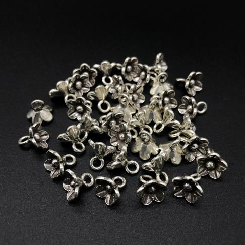 Thai Karen Hill Tribe Silver Pendants 20PD353 (10 Beads)