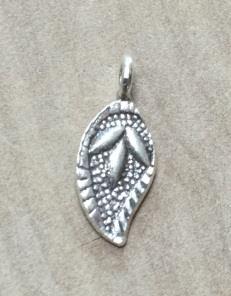 Thai Karen Hill Tribe Silver Pendants NS554
