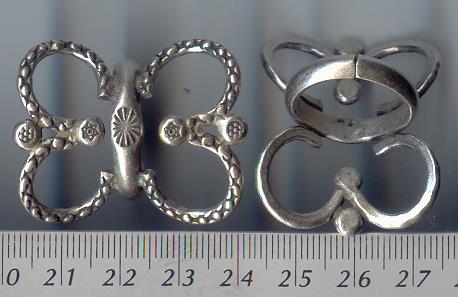 THAI KAREN HILL TRIBE SILVER RADIUS PRINTED & CIRCLE EMBOSSED BUTTERFLY RING RR144 