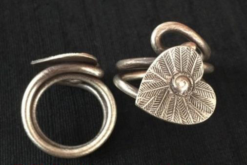 THAI KAREN HILL TRIBE SILVER RING RR314